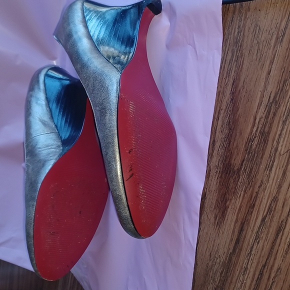 Andrew Geller 3" wedge, unique heel design, gray, leather,  red sole, Gina, 8.5 - Picture 4 of 5